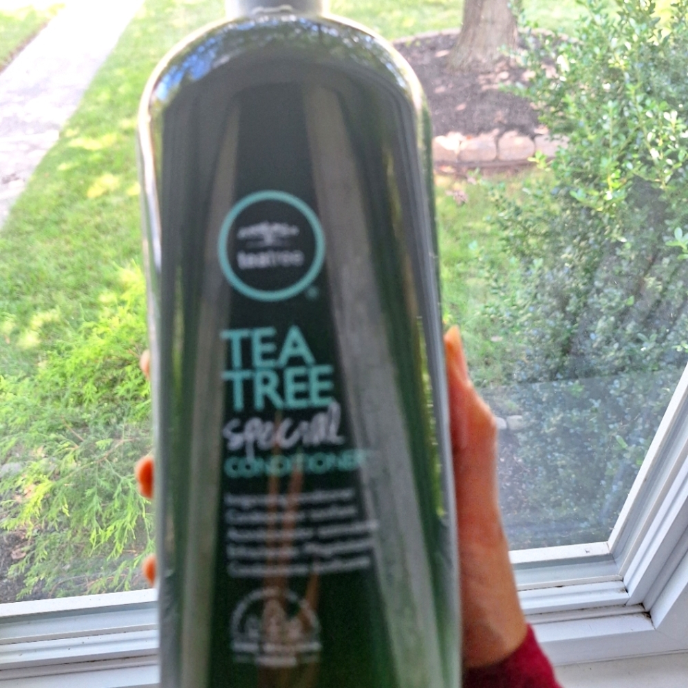 Paul Mitchell‎